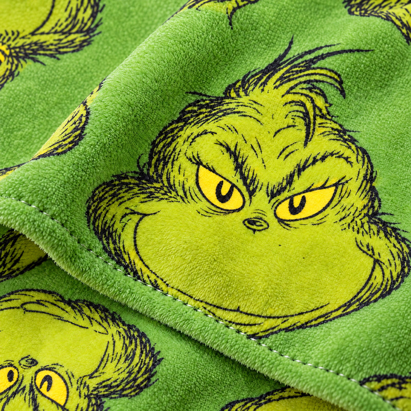 WhimsyNest™ Holiday Fleece Blanket