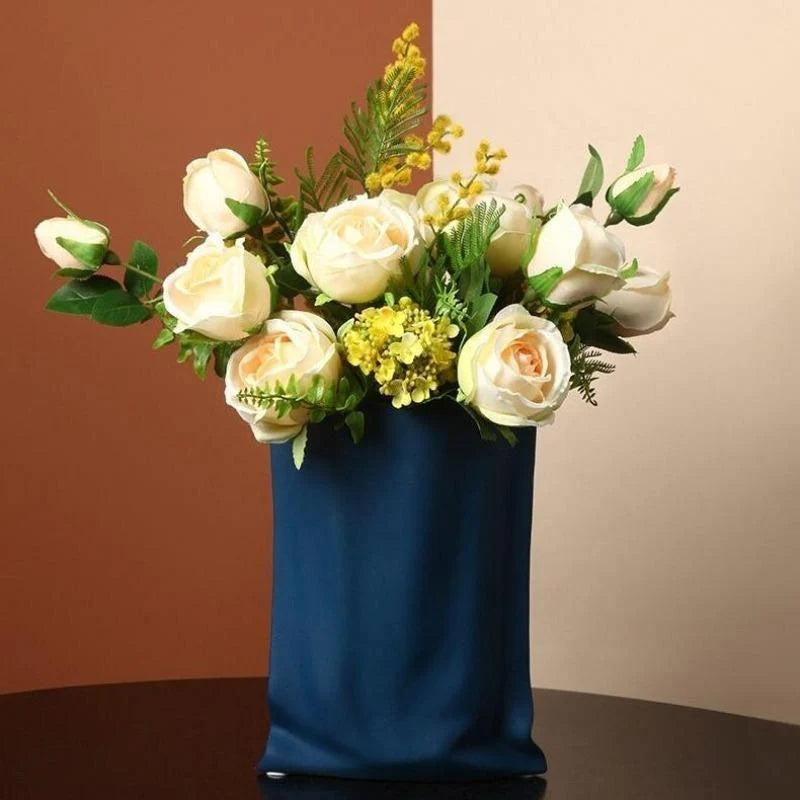 Nova Ceramic Pot