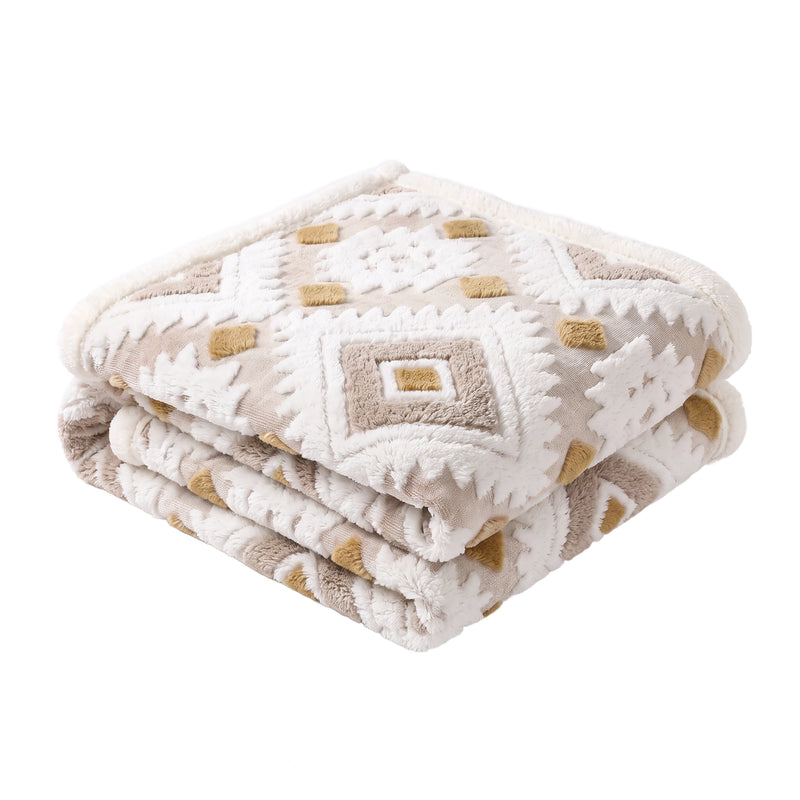 GeoNest™ Geometric Plush Blanket