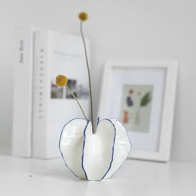 Icarus Handcrafted Pottery Vase Set